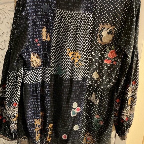 Johnny Was Silk NW Tags Wonder Top Medium - Picture 3 of 12